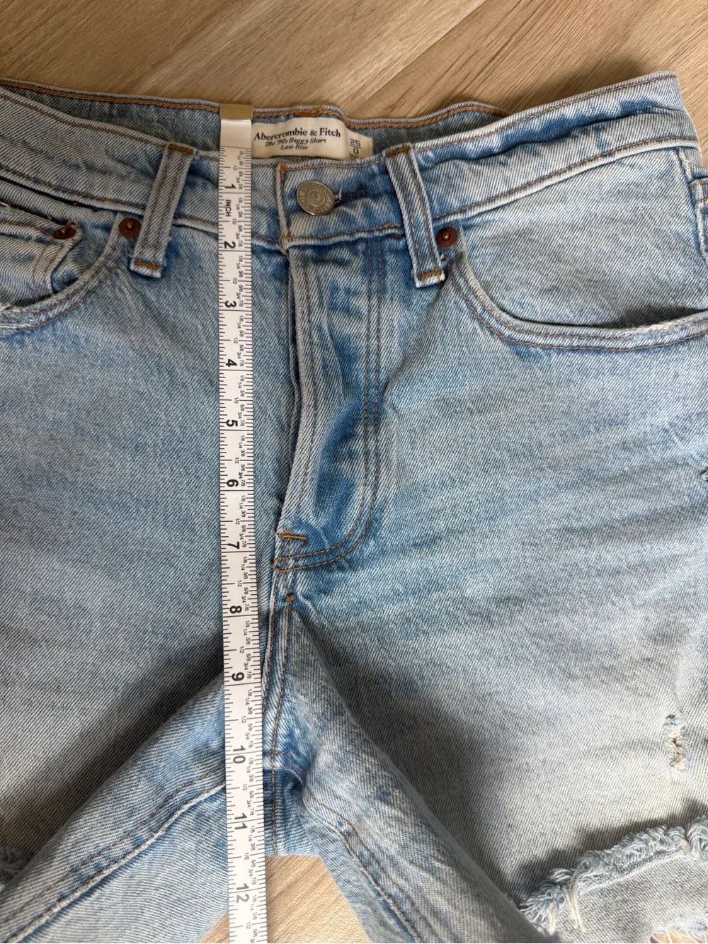 Abercrombie 90’s Denim Baggy Short Low Rise